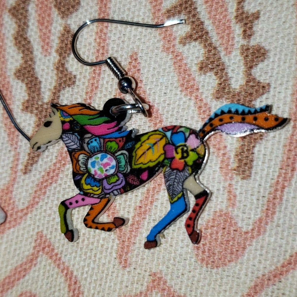 Horse Earrings. Western. Country Cowgirl. Rodeo - Picture 2 of 8